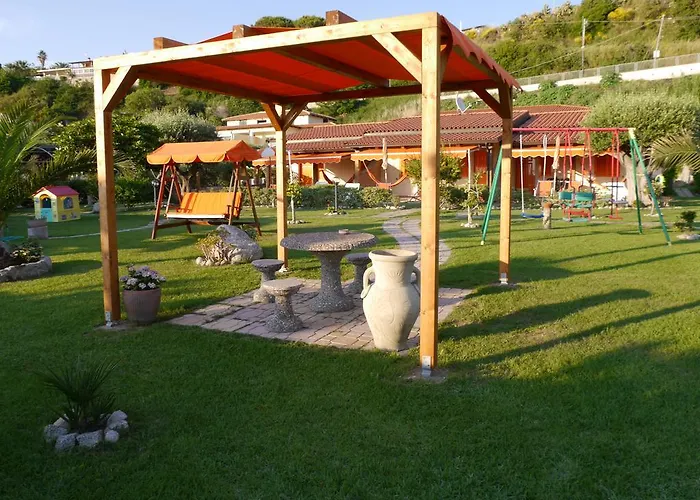 Le Casette Sul Mare Capo Vaticano