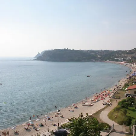 Dom wakacyjny Le Casette Sul Mare *