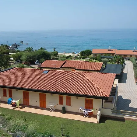 Le Casette Sul Mare Ferienhaus *