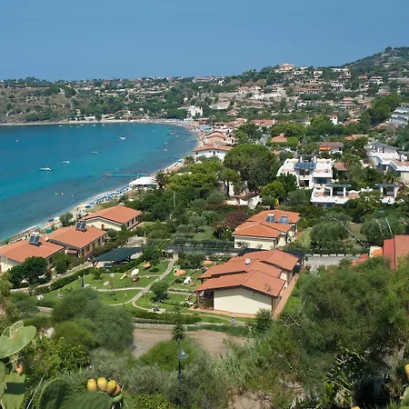 Le Casette Sul Mare * Capo Vaticano