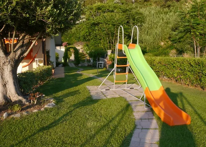 بيت للعطل Le Casette Sul Mare *