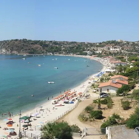 Le Casette Sul Mare Capo Vaticano